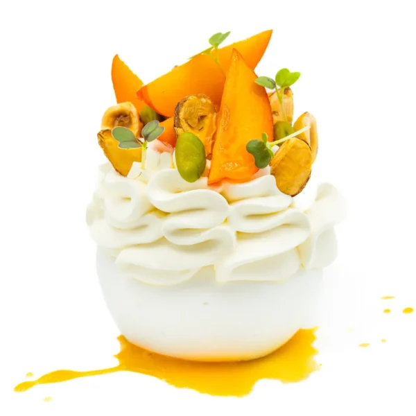 Pavlova Abricot – Miel Lavande – Riz au Lait Pistache par Pavlovas Joël Maier, photo N°1